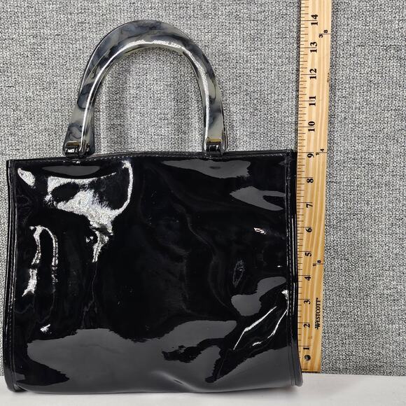 NEIMAN MARCUS VINTAGE TOTE PURSE – 1970s BLACK PATENT VINYL – LUCITE  HANDLES - Picture 9 of 11
